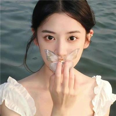 野玫瑰风情撩人